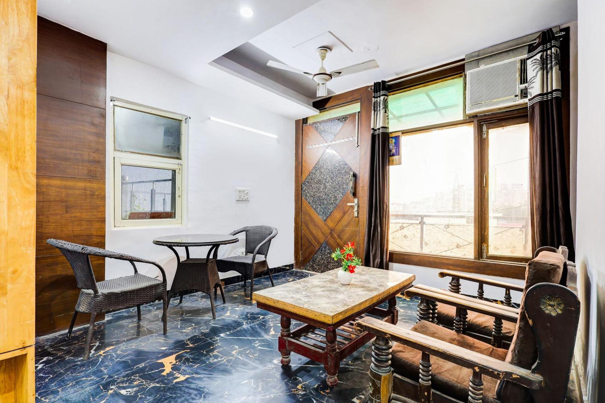 Hotel O Hari Nagar Ashram New Delhi Exterior photo