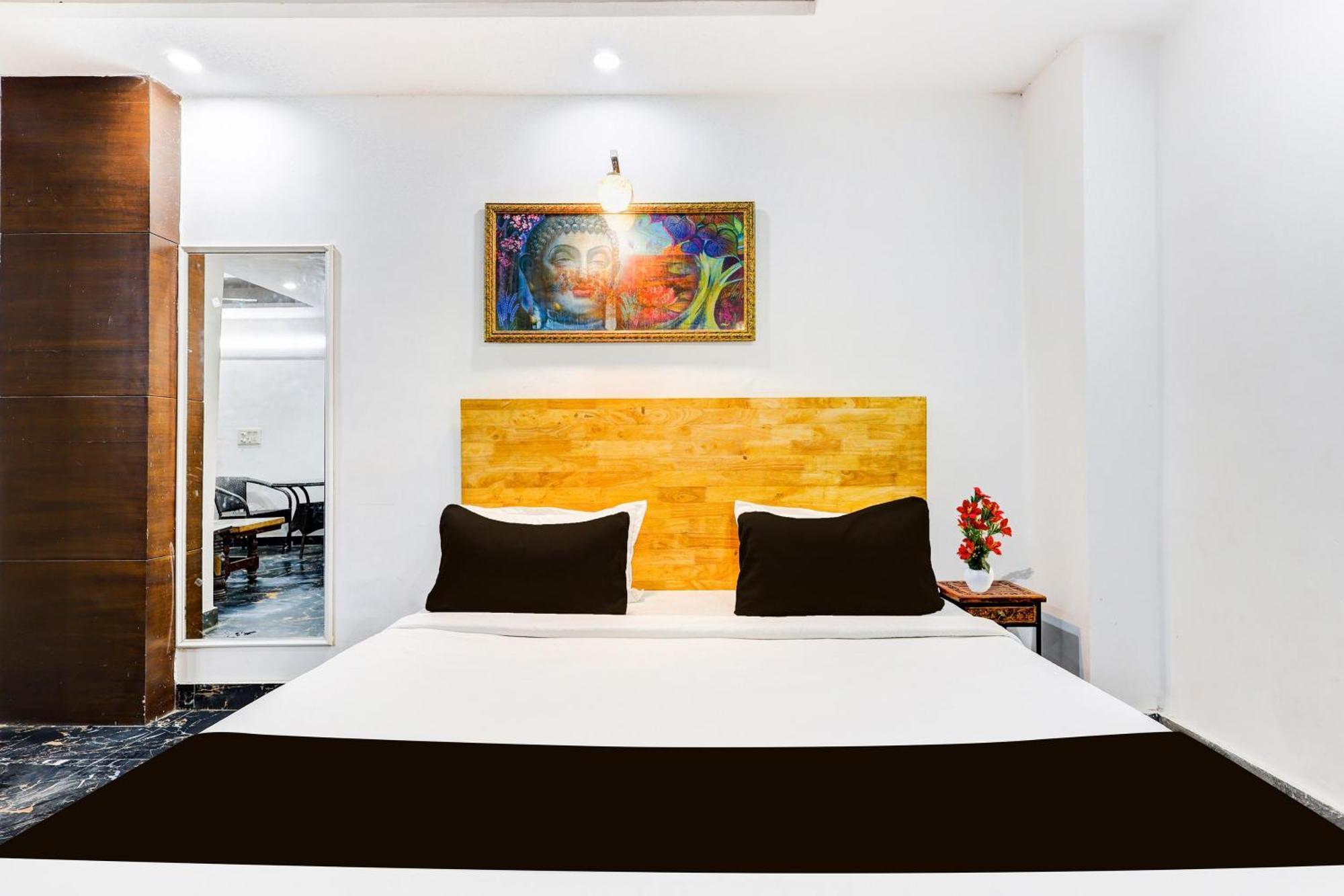 Hotel O Hari Nagar Ashram New Delhi Exterior photo